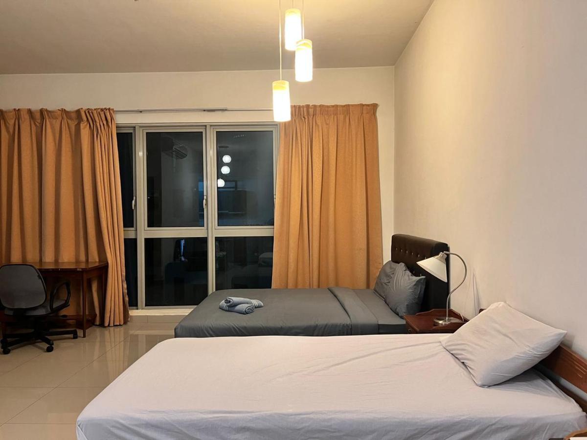 Regalia Modern Studio Kuala Lumpur Exteriör bild