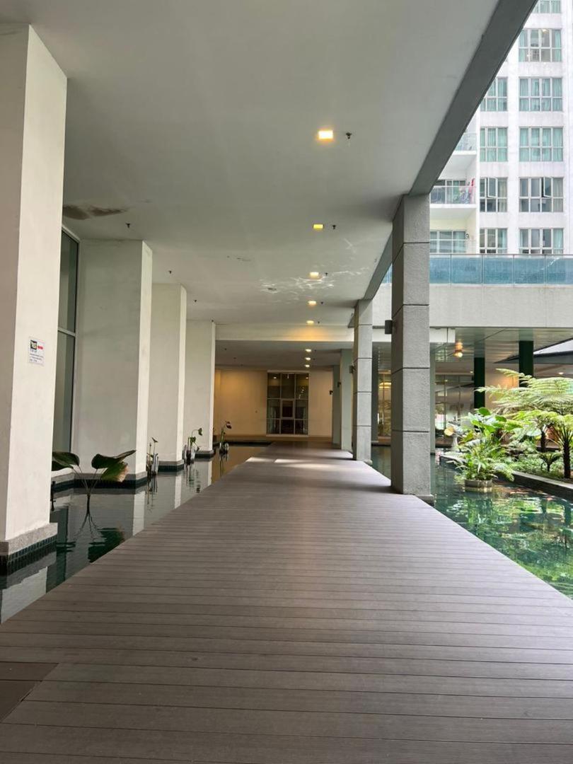Regalia Modern Studio Kuala Lumpur Exteriör bild
